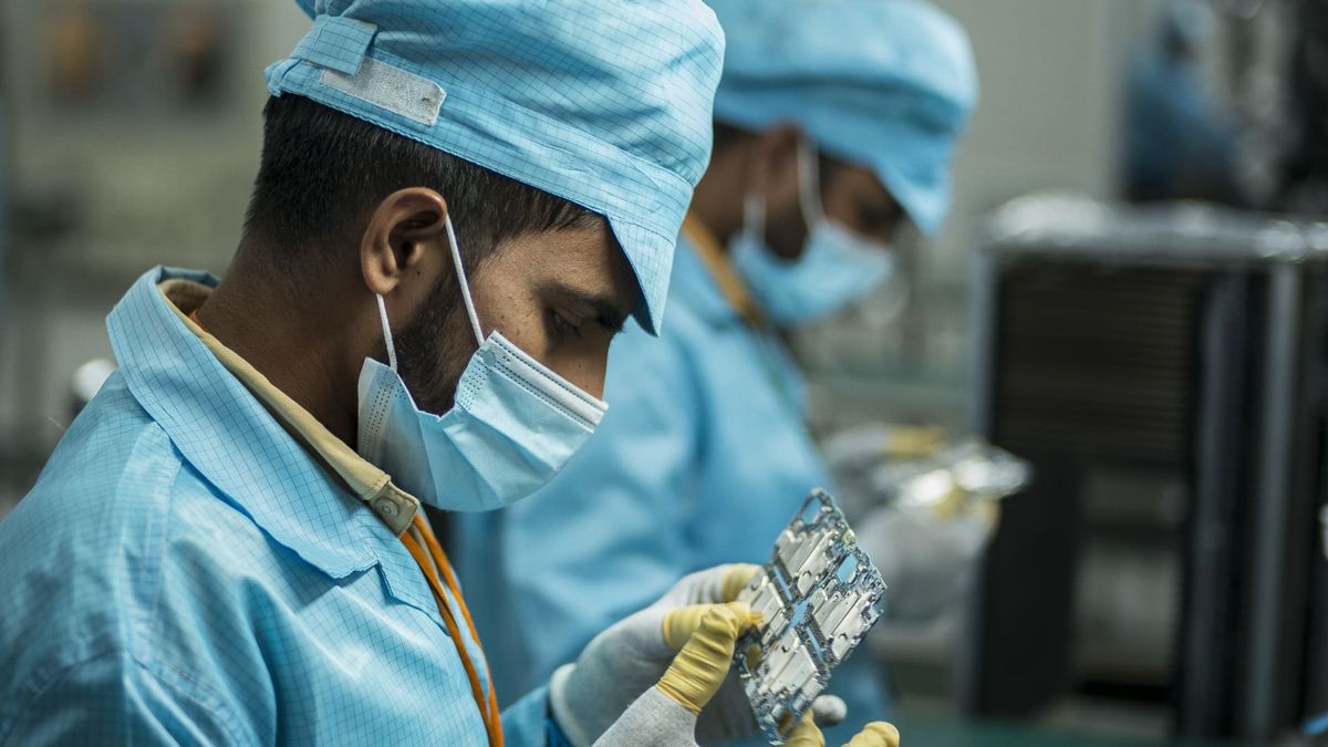 India’s booming tech sector suffers a big blow as Byju’s and Paytm plunge into crisis India’s booming tech sector suffers a big blow as Byju’s and Paytm plunge into crisis