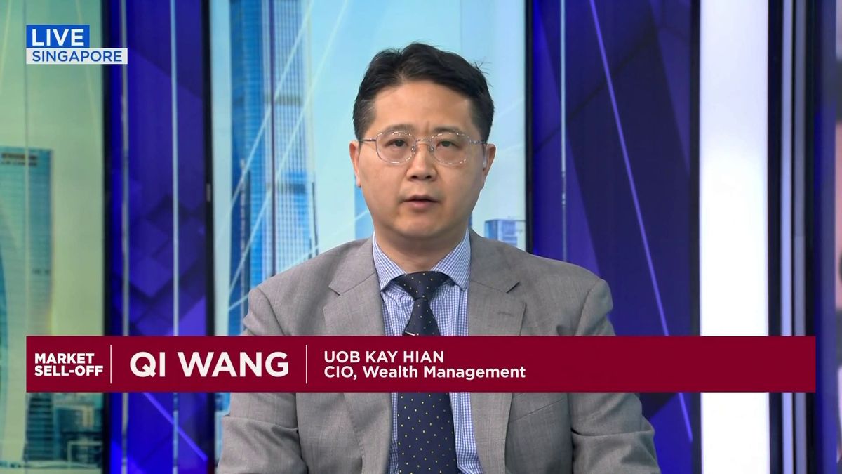 Beijing's strong countertariffs raise the specter of an intense trade war with Washington 1 China is unlikely to use currency as a tool to defend itself against U.S. tariffs, says CIO