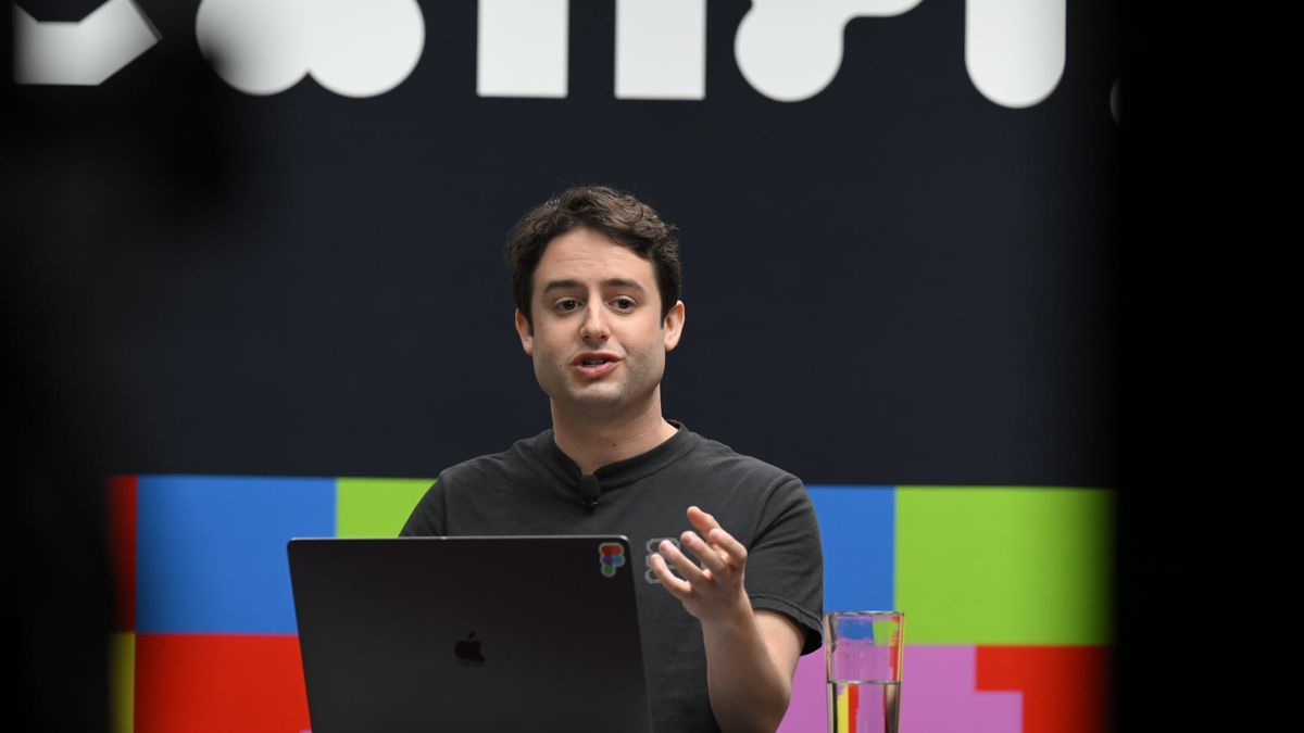 After Adobe collapse, Figma deal allows employees to sell shares at .5 billion valuation
