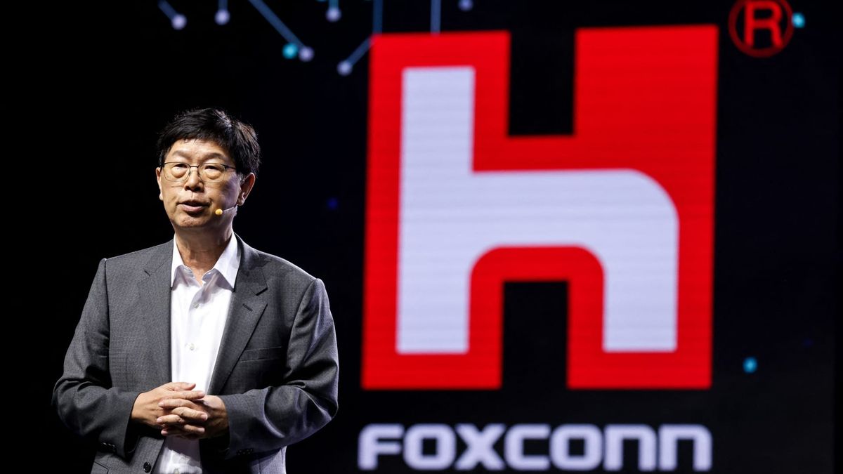 Nvidia supplier Foxconn third-quarter profit beats expectations, rising 17% on AI demand Nvidia supplier Foxconn third-quarter profit beats expectations, rising 17% on AI demand