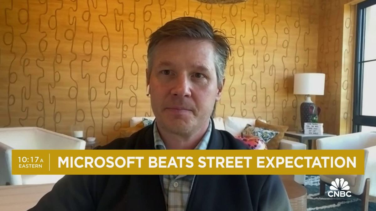 Microsoft offers relocation to hundreds of China-based AI staff amid U.S.-China tech tensions 1 Watch CNBC's full interview with Jefferies' Brent Thill on Microsoft and Alphabet earnings