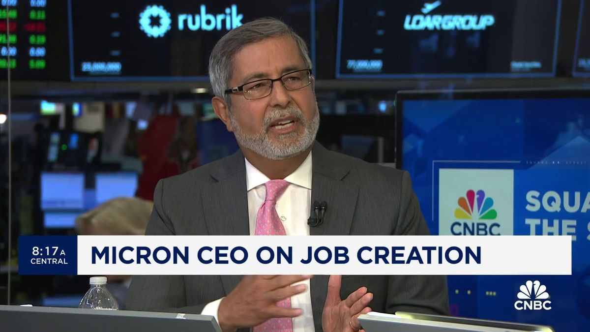 Micron shares slide after revenue forecast fails to top estimates 1 Micron CEO on $6.1B CHIPS Act grant: Excited to bring leading-edge chip manufacturing to the U.S.