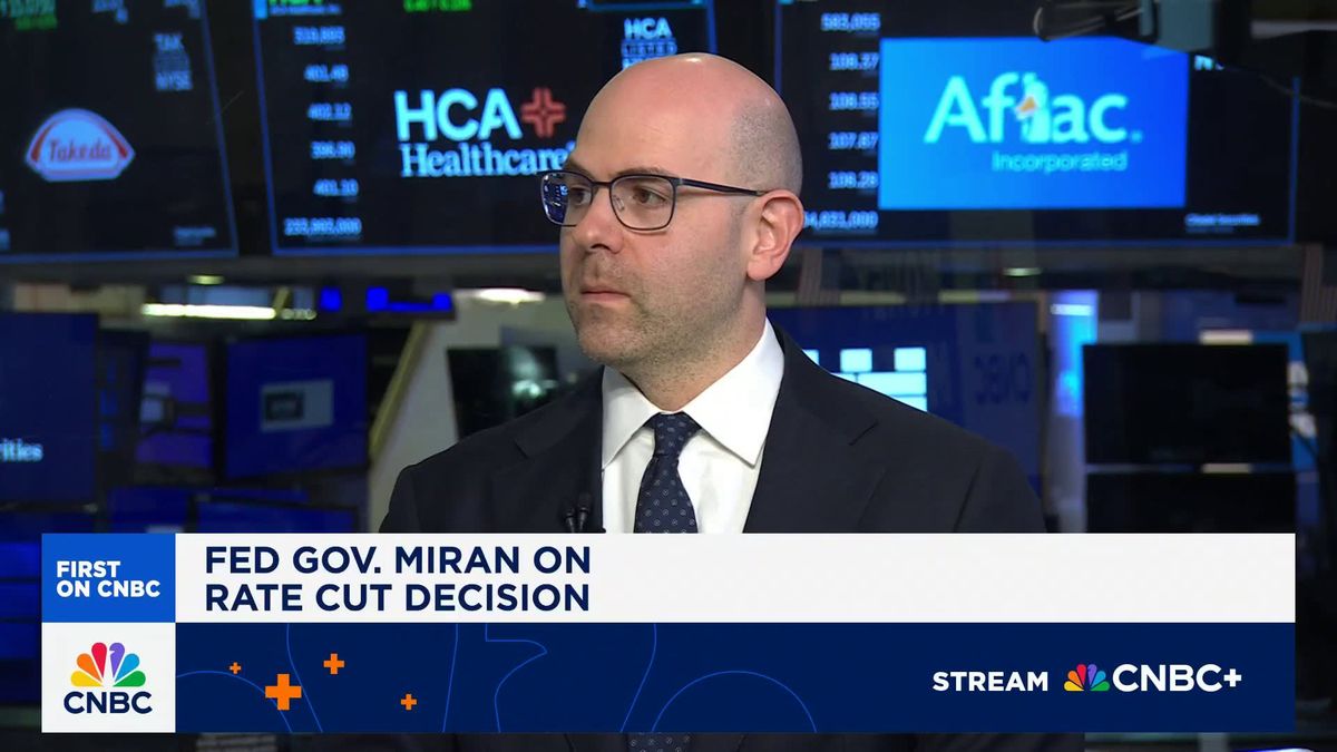 Miran says he doesn't see tariffs causing inflation, putting him in minority on Fed committee 1 Federal Reserve Governor Stephen Miran: I don’t see any material inflation from tariffs