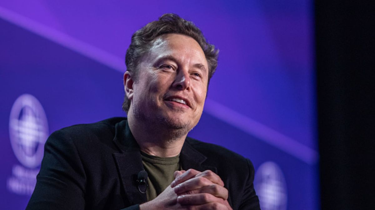 Tesla CEO Elon Musk says he favors ‘no tariffs’ on Chinese EVs