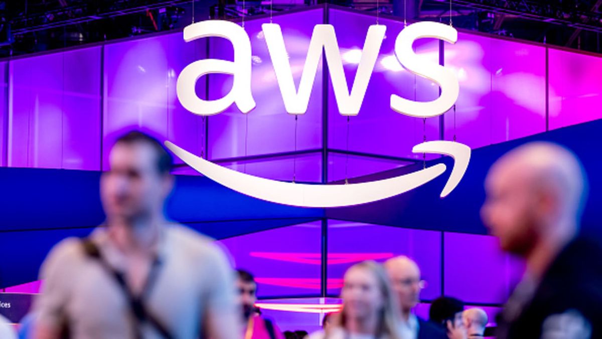 Amazon cuts some jobs in cloud computing unit as layoffs continue Amazon cuts some jobs in cloud computing unit as layoffs continue