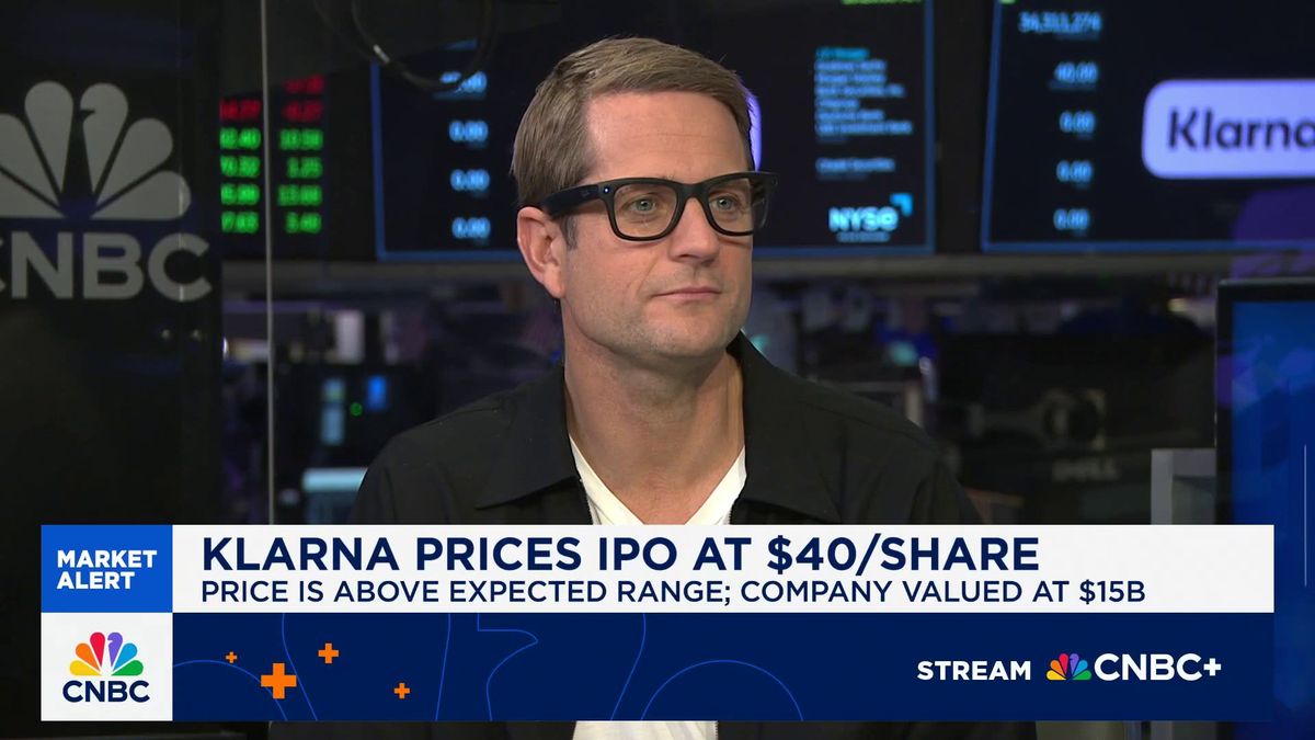 Klarna tops third-quarter revenue estimates in first earnings report since IPO 1 Klarna CEO: We think there's a huge opportunity to disrupt credit card industry in the U.S.