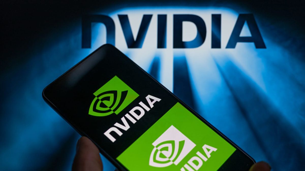 Nvidia’s Data Center business is booming, up more than 400% since last year to .4 billion in fourth-quarter sales Nvidia’s Data Center business is booming, up more than 400% since last year to .4 billion in fourth-quarter sales