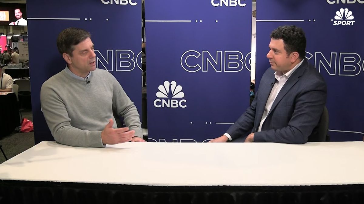 Super Bowl 59 live updates: Chiefs, Eagles, Kendrick and star-studded commercials 7 NFL's Brian Rolapp on media rights, international expansion and ticket prices