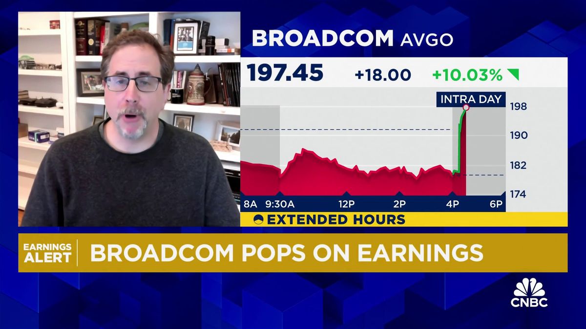 Broadcom shares rise as AI growth powers strong guidance 1 Broadcom stock pops more than 10% on earnings