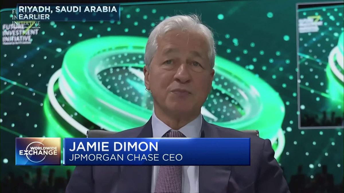'Incredible alpha opportunities' in the year ahead despite headwinds, says Carlyle Group CEO Harvey Schwartz 2 Some of Wall Street's biggest leaders gather in Saudi Arabia