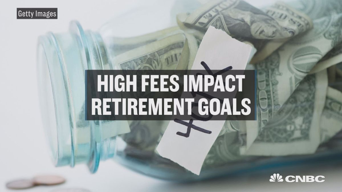 Wells Fargo repays clients $40 million for excessive investment advice fees 1 How 401(k) fees can impact retirement goals