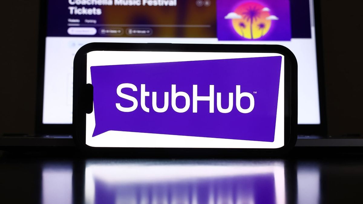 StubHub stock plummets 21% after company withholds fourth-quarter guidance