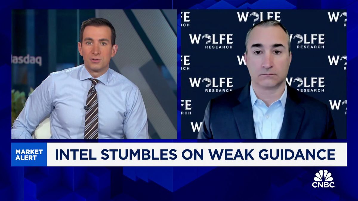 Intel used to dominate the U.S. chip industry. Now it's struggling to stay relevant 1 Intel's traditional business hasn't grown fast enough to cover its manufacturing costs: Chris Caso