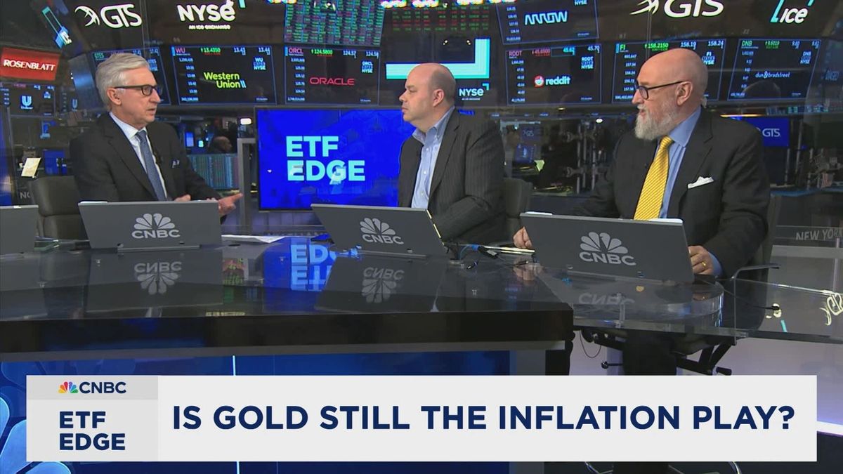 Physical gold offers more protection than mining stocks, says State Street’s George Milling-Stanley 1 Gold beating stocks, bonds… but why?