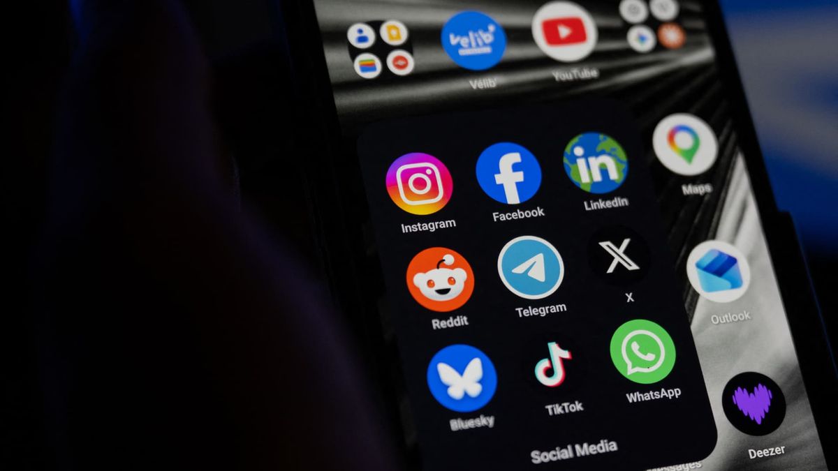 Social media bans on teens risk strengthening Big Tech’s grip on the sector, Bluesky exec warns Social media bans on teens risk strengthening Big Tech’s grip on the sector, Bluesky exec warns