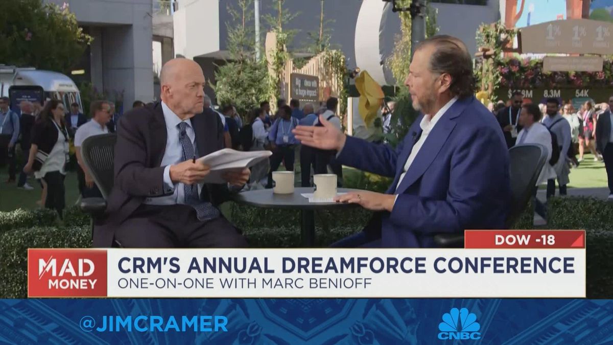 Salesforce CEO says Dreamforce is staying in San Francisco after reaching deal with mayor 1 Salesforce CEO Marc Benioff: When I talk to CEOs they are all Slack-first
