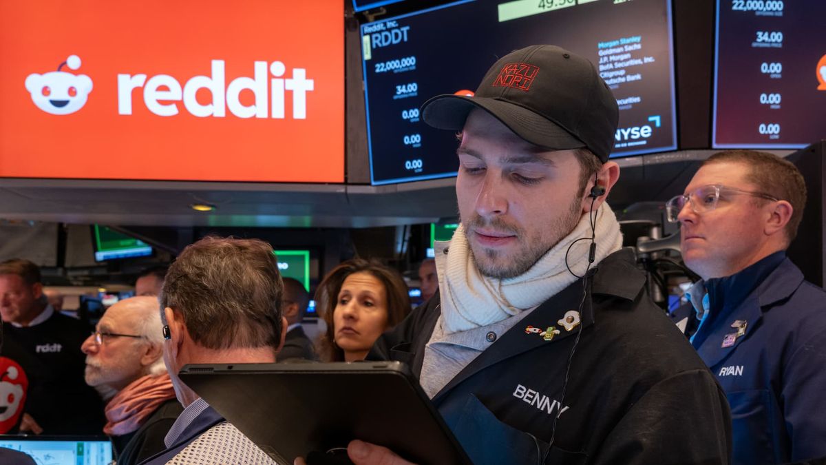Reddit soars after announcing OpenAI deal that allows use of its data for training AI models Reddit soars after announcing OpenAI deal that allows use of its data for training AI models