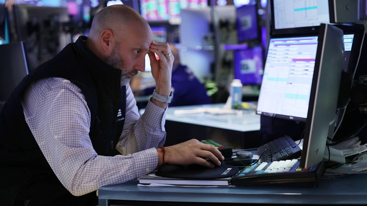 CNBC Daily Open: A murky past and uncertain future trouble traders