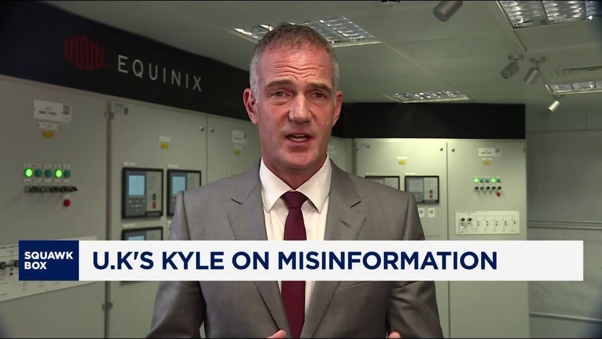 British government had 'constructive' talks with Musk's X over disinformation, minister says 1 UK has had 'constructive' talks with X, tech minister says