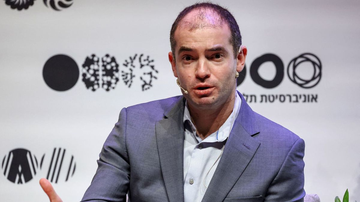 OpenAI co-founder Ilya Sutskever raises  billion for his new AI firm