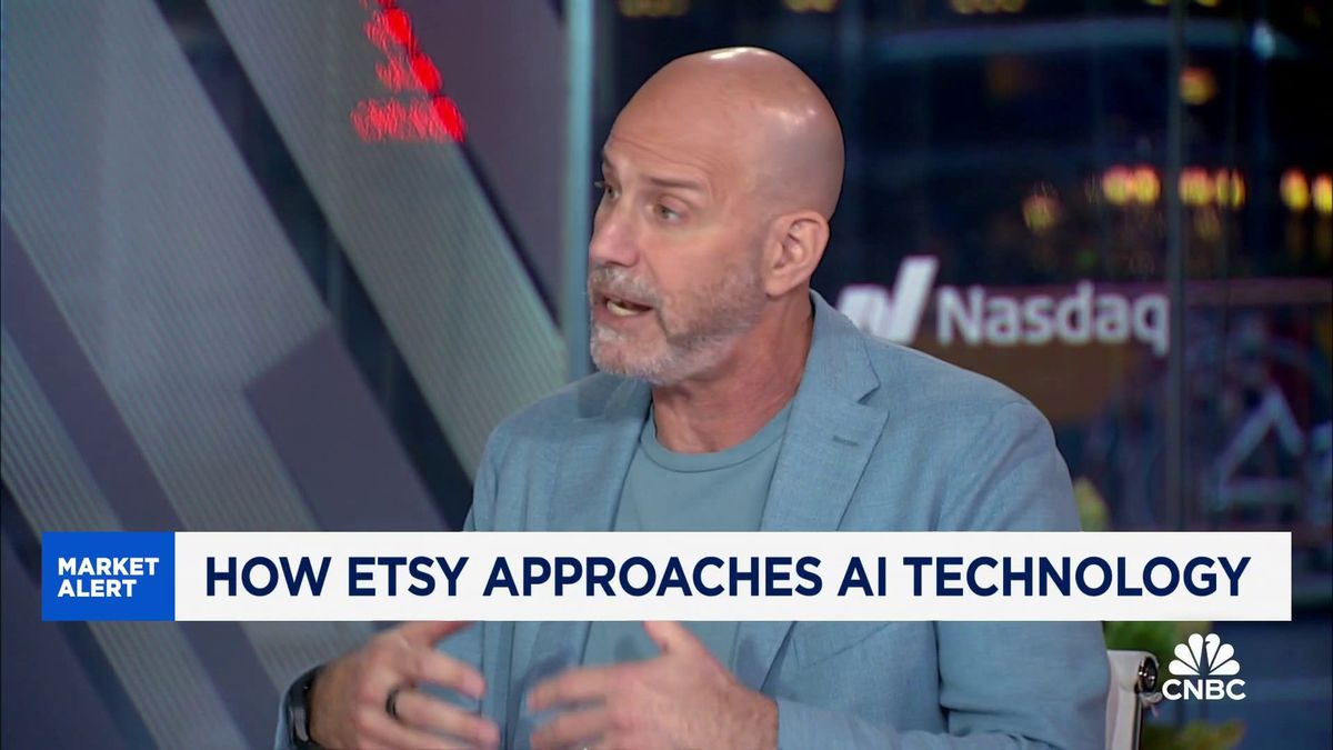 Shopify shares soar 17% after earnings top expectations, company gives upbeat forecast 1 Etsy CEO Josh Silverman: It's a tough time for the consumer