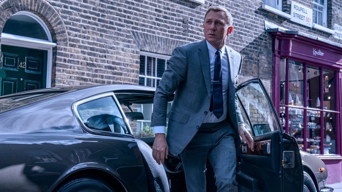 Amazon to gain creative control of James Bond franchise from Broccoli family Amazon to gain creative control of James Bond franchise from Broccoli family
