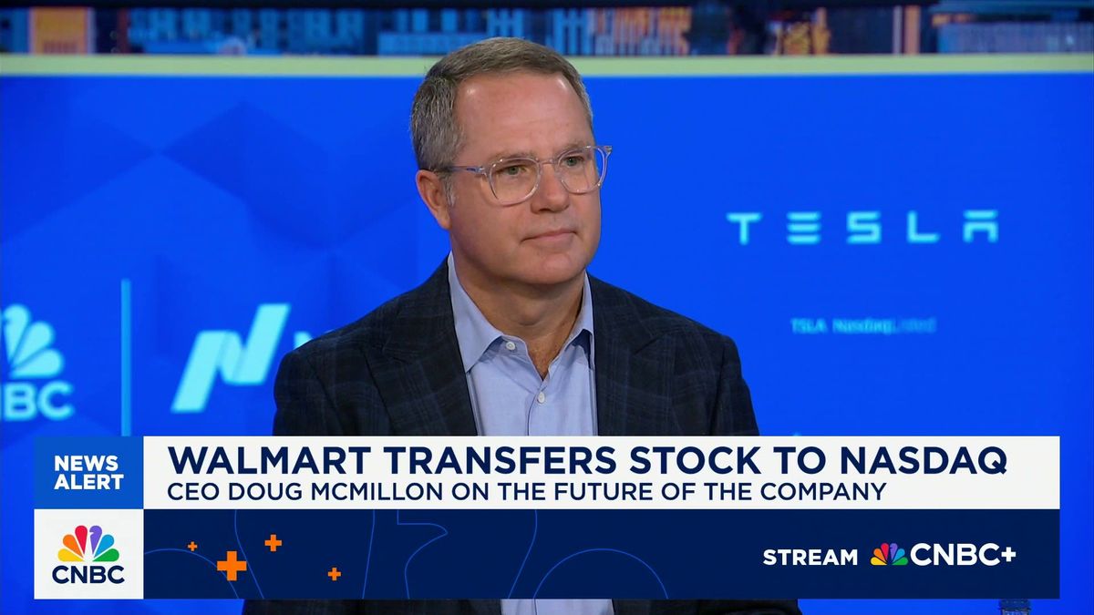 Major outgoing CEOs are citing AI as a factor in their decisions to step down 2 Walmart CEO Doug McMillon on tenure: You can't get growth without change
