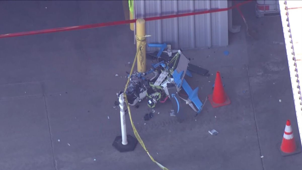 Amazon faces FAA, NTSB probe after two delivery drones crashed into crane in Arizona Amazon faces FAA, NTSB probe after two delivery drones crashed into crane in Arizona