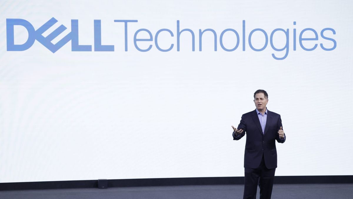 Shares of Dell fall 18% as AI servers are sold at ‘near-zero margins’
