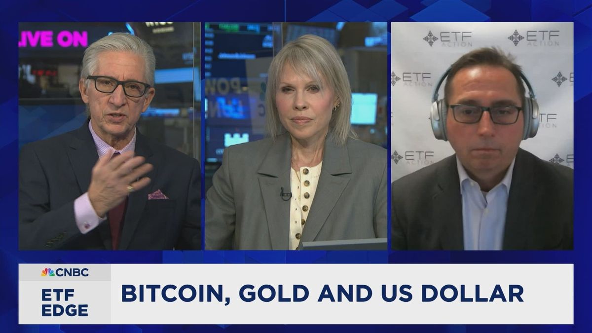 Trump and bitcoin: BlackRock predicts another historic year for crypto 1 Maturity or insecurity? Spot Bitcoin ETFs head into year 2