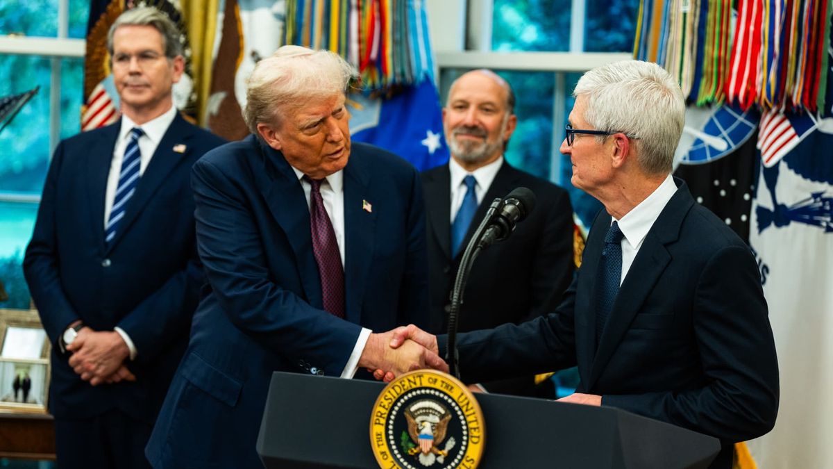 How Tim Cook convinced Trump to drop made-in-USA iPhone — for now