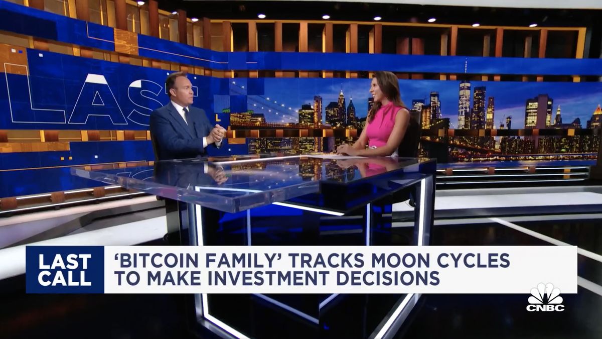 'Bitcoin Family' hides crypto codes etched onto metal cards on four continents after recent kidnappings 2 'Bitcoin Family' tracks moon cycles to make crypto investment decisions