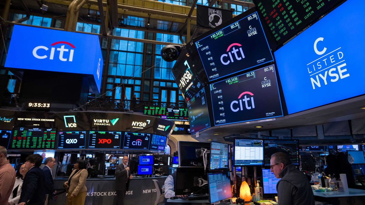 Citi reports a rise in earnings with every business posting record third-quarter revenue
