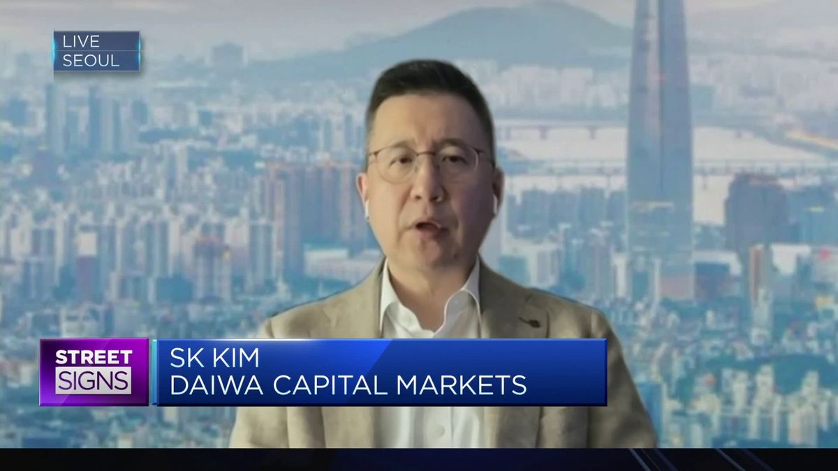 Samsung shares hit over 3-year high after better-than-expected guidance on strong AI demand 1 Analyst outlines what's behind Samsung Electronics' earnings surprise