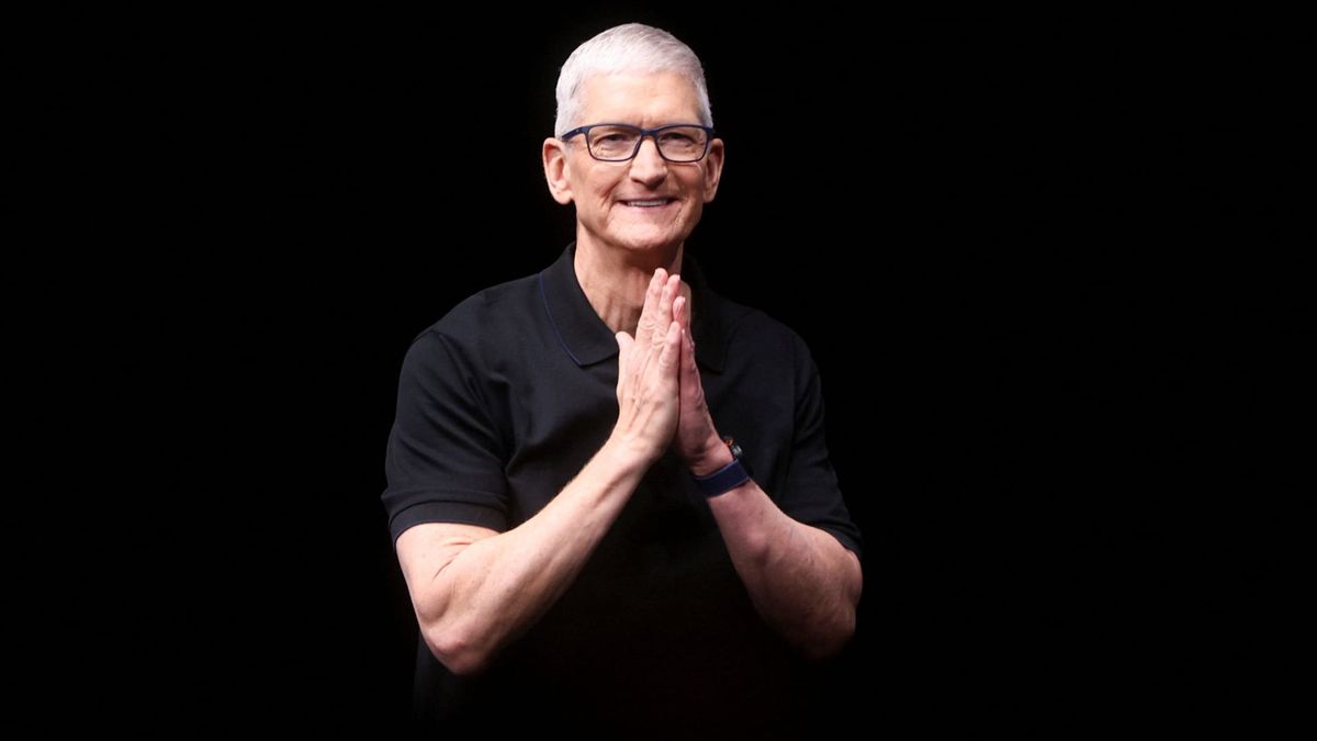 Apple CEO Tim Cook warns of extended memory crunch. ‘We’ll look at a range of options’