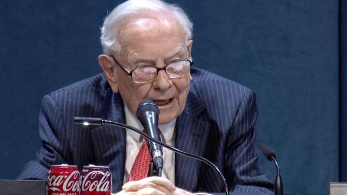 Warren Buffett knocks tariffs and protectionism: ‘Trade should not be a weapon’