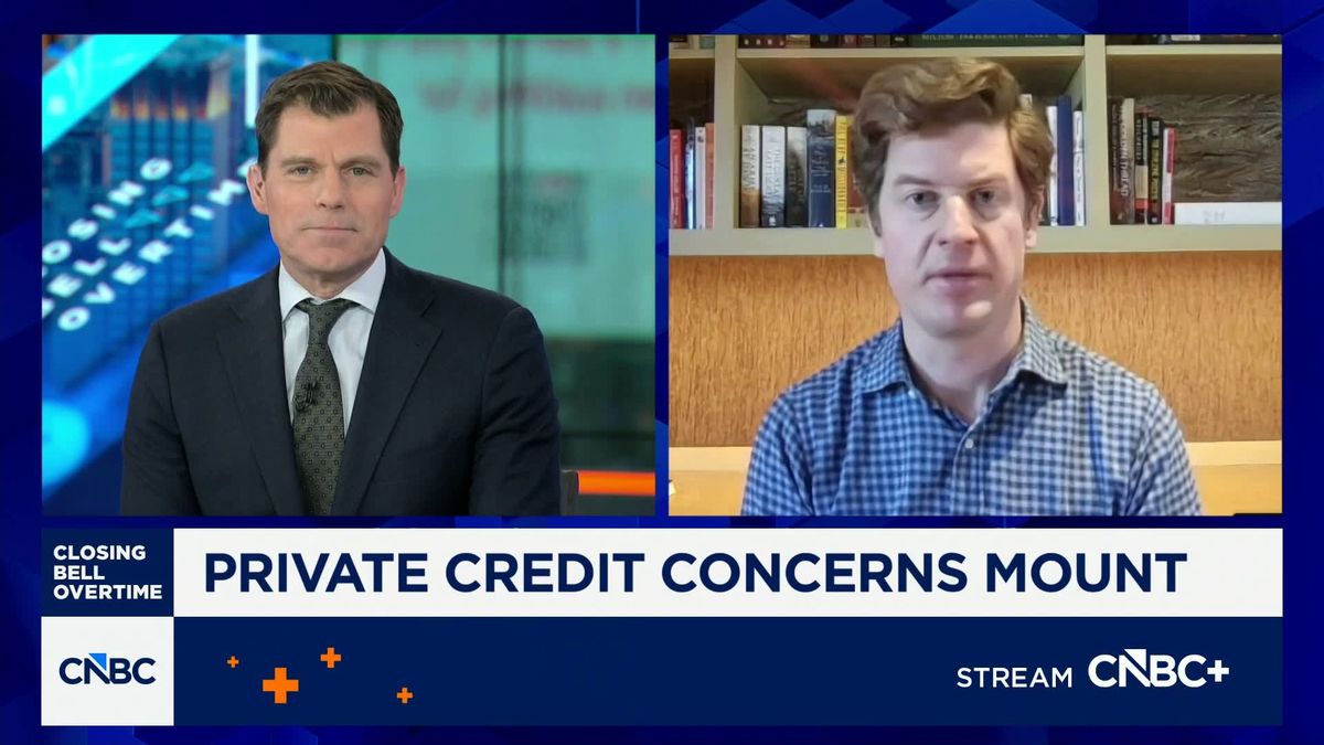 Private credit's cracks open door for Wall Street banks' comeback: 'The tug of war is just starting' 1 This is the start of a big crisis for private credit, says Verdad's Rasmussen