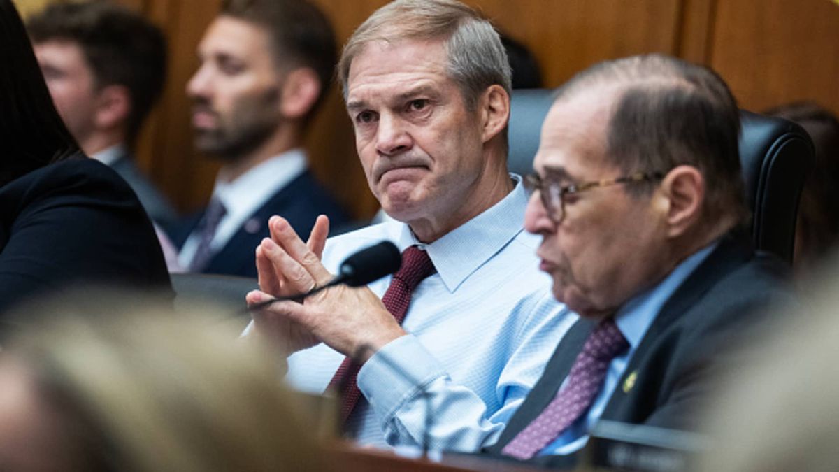 U.S. lawmakers extend social media investigation to Meta’s Threads