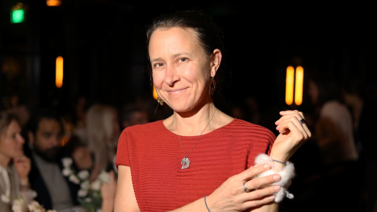 Anne Wojcicki has a new offer to take 23andMe private, this time for .7 million