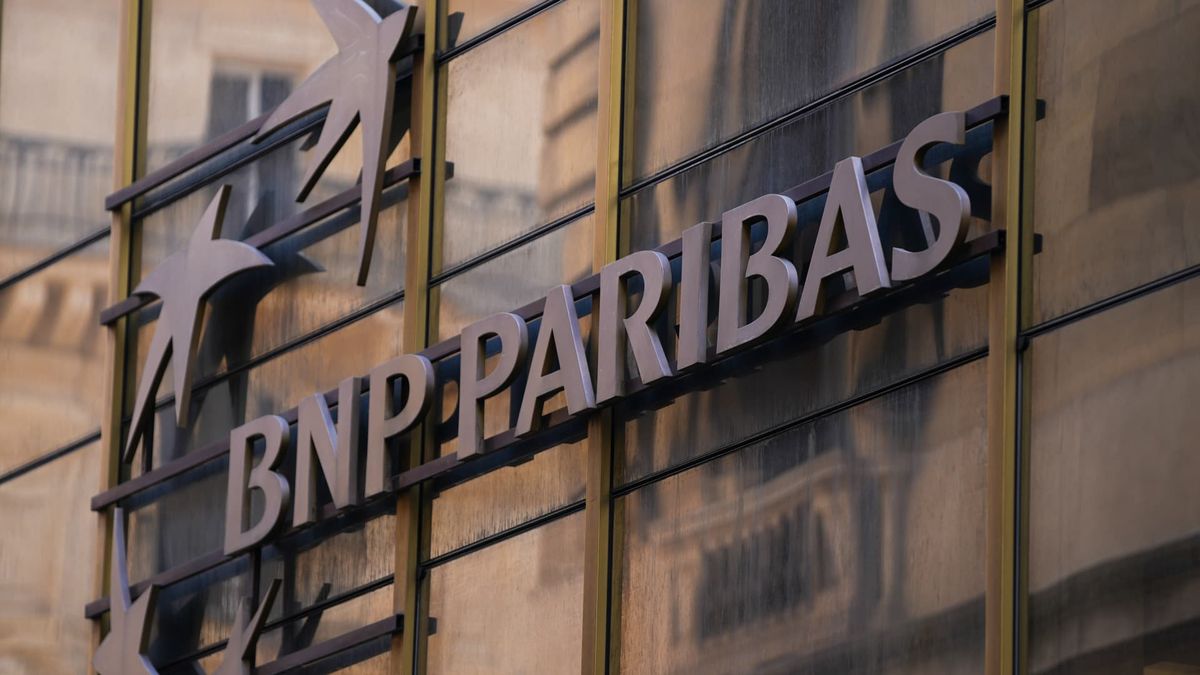 France’s biggest lender says there are ‘too many’ European banks as UniCredit moves on Commerzbank France’s biggest lender says there are ‘too many’ European banks as UniCredit moves on Commerzbank