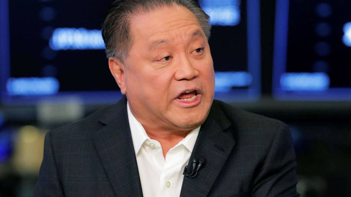 Meta commits to 1 gigawatt of custom chips with Broadcom as Hock Tan decides to leave board