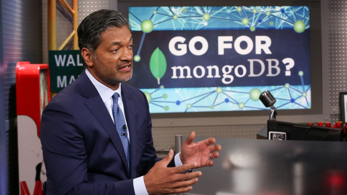 MongoDB shares sink after company issues weak guidance