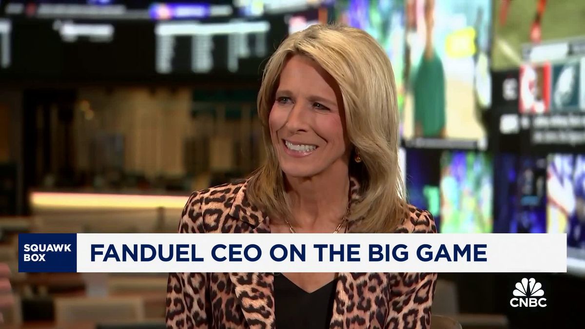 Super Bowl 59 live updates: Chiefs, Eagles, Kendrick and star-studded commercials 6 FanDuel CEO Amy Howe: We want to be one of the most trusted brands in all of sports & entertainment