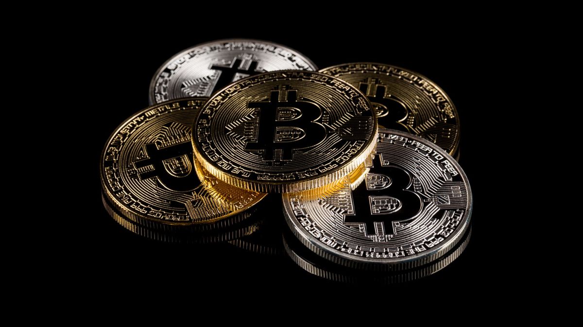 Why bitcoin hasn’t joined the latest meme stock craze this week Why bitcoin hasn’t joined the latest meme stock craze this week