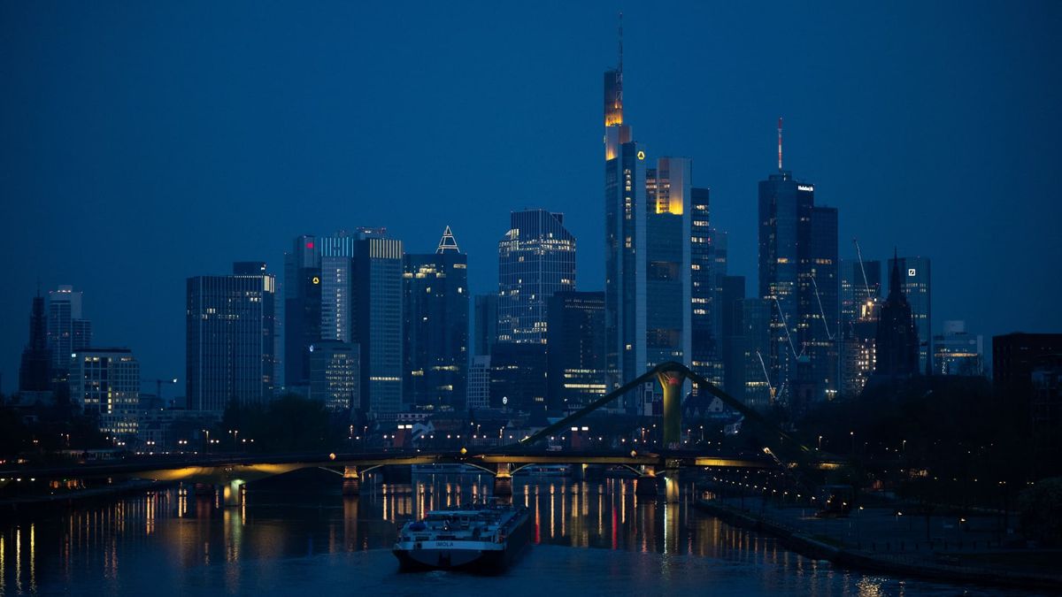 German central bank losses soar, wiping out risk provisions German central bank losses soar, wiping out risk provisions