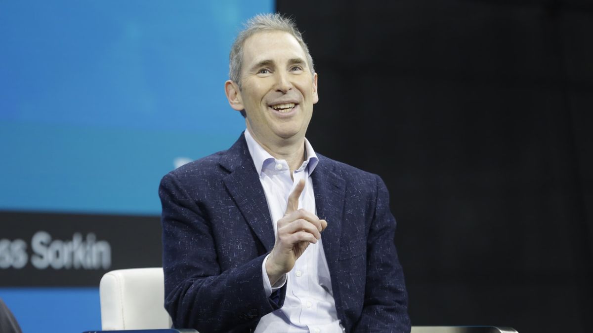 Amazon faces ‘leader’s dilemma’ — fight AI shopping bots or join them