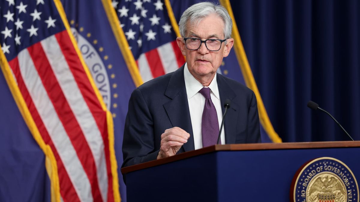 Watch Fed Chair Jerome Powell speak live to an economics class at Harvard
