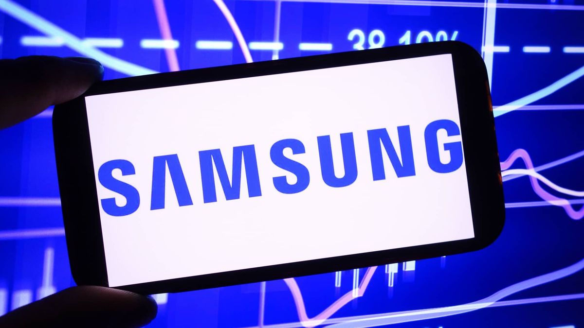 Samsung flags chip slowdown as profit drops sharply from previous quarter