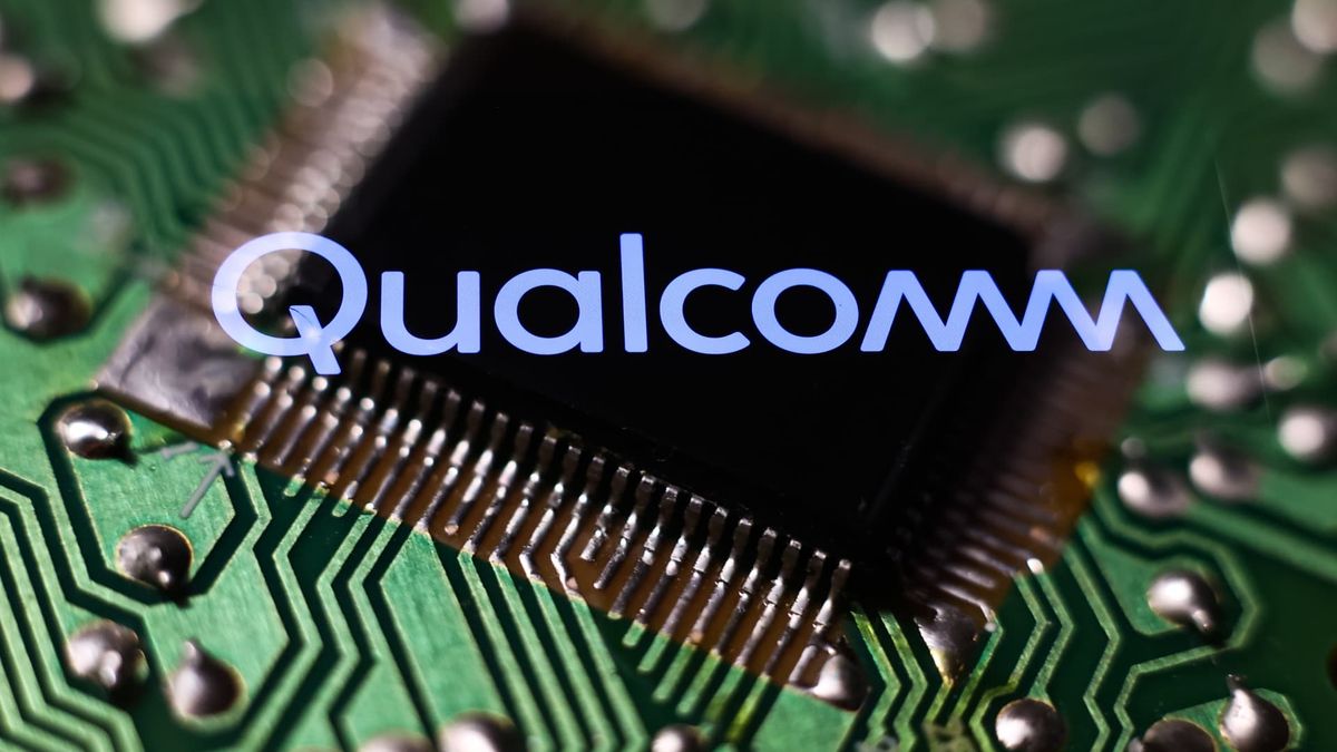 China opens antitrust probe into the U.S. chip giant Qualcomm