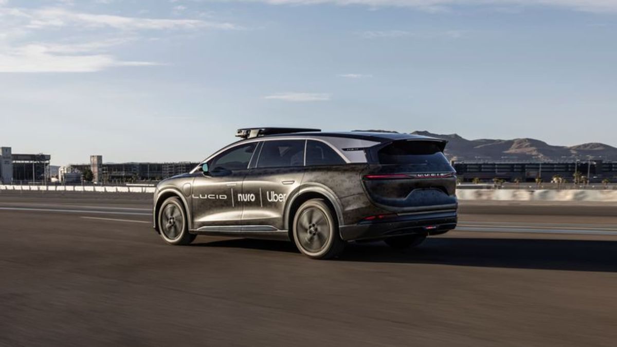 Uber inks six-year robotaxi deal with Lucid, invests 0 million in EV company